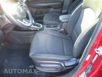 2019 Kia Forte S - miniatura 11