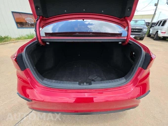 2019 Kia Forte S – miniatura 11