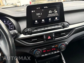 2019 Kia Forte S - miniatura 11