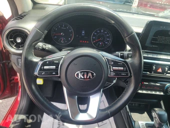 2019 Kia Forte S – miniatura 10