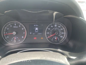 2019 Kia Forte S – miniatura 12