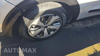 2019 Kia Niro EX – miniatura 24