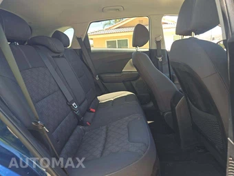 2019 Kia Niro LX – miniatura 13
