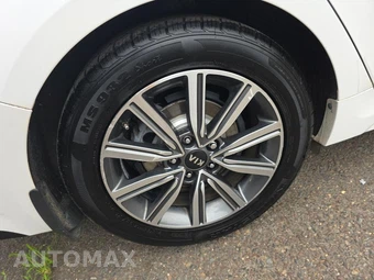 2019 Kia Optima EX – miniatura 10