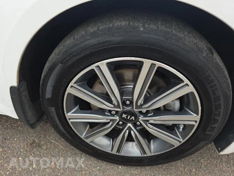 2019 Kia Optima EX – miniatura 9