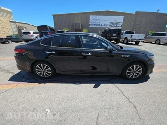 2019 Kia Optima EX – miniatura 4
