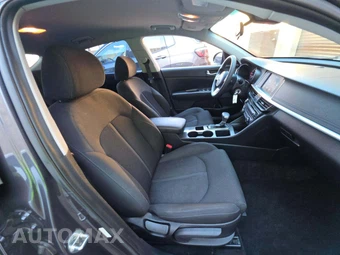 2019 Kia Optima LX – miniatura 18