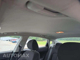 2019 Kia Optima LX – miniatura 8