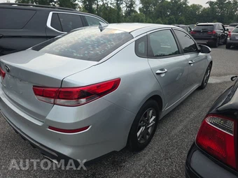 2019 Kia Optima LX – miniatura 4