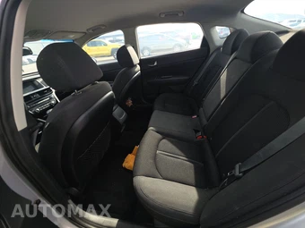 2019 Kia Optima LX – miniatura 13