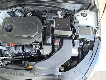 2019 Kia Optima LX – miniatura 23