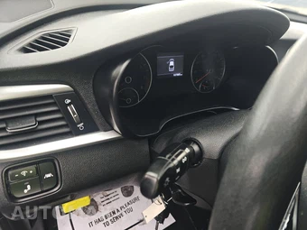 2019 Kia Optima LX – miniatura 12
