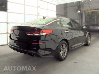 2019 Kia Optima LX – miniatura 4