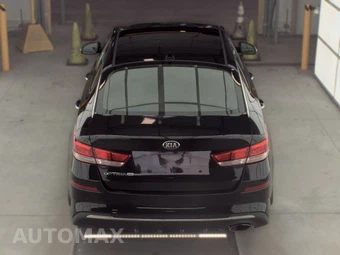 2019 Kia Optima LX – miniatura 5