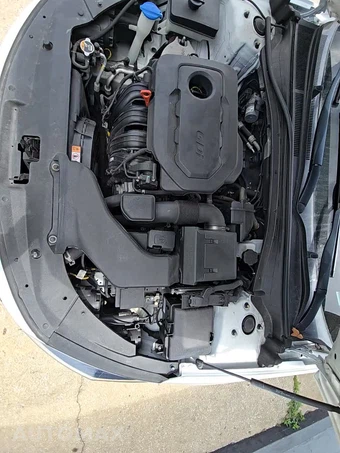 2019 Kia Optima LX – miniatura 24