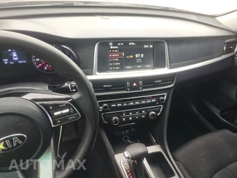 2019 Kia Optima LX – miniatura 11