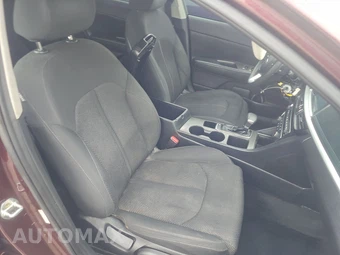 2019 Kia Optima LX – miniatura 8