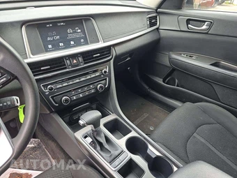 2019 Kia Optima LX – miniatura 10