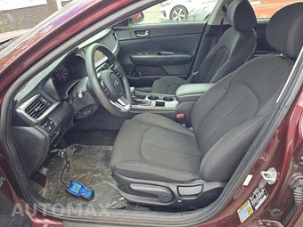 2019 Kia Optima LX – miniatura 6