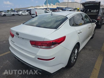 2019 Kia Optima LX - miniatura 4