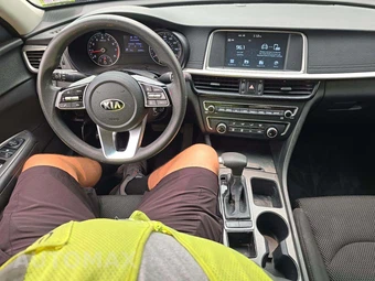 2019 Kia Optima LX – miniatura 10