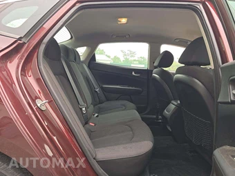2019 Kia Optima LX – miniatura 16
