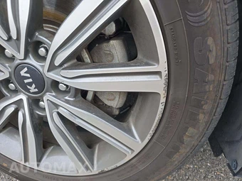 2019 Kia Optima LX – miniatura 26