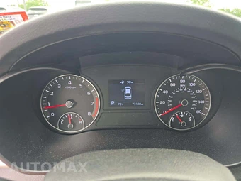 2019 Kia Optima LX – miniatura 9