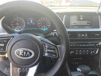 2019 Kia Optima LX – miniatura 11