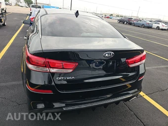 2019 Kia Optima LX – miniatura 5