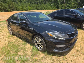 2019 Kia Optima S – miniatura 4