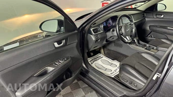 2019 Kia Optima S - miniatura 10