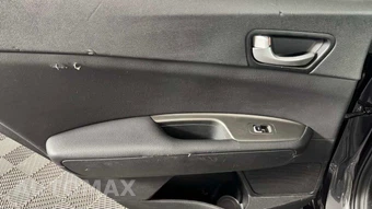 2019 Kia Optima S - miniatura 26