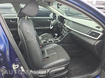 2019 Kia Optima S – miniatura 8