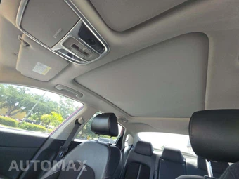 2019 Kia Optima S – miniatura 11