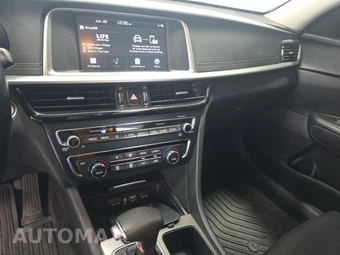 2019 Kia Optima S – miniatura 11