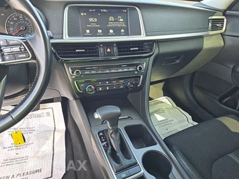2019 Kia Optima S - miniatura 11