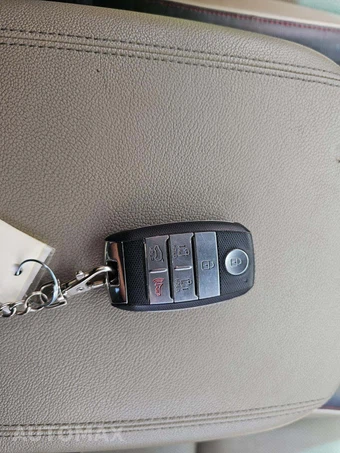 2019 Kia Sedona EX 120.5" WB – miniatura 5