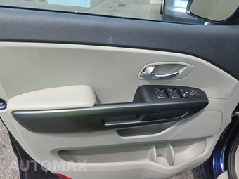 2019 Kia Sedona EX 120.5" WB - miniatura 9