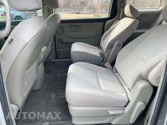 2019 Kia Sedona L 120.5" WB - miniatura 12