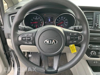 2019 Kia Sedona L 120.5" WB - miniatura 18