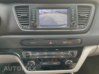 2019 Kia Sedona L 120.5" WB - miniatura 22