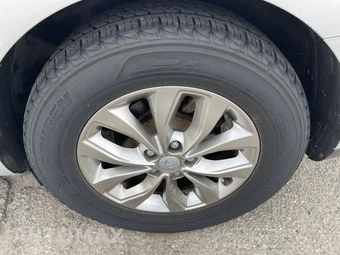 2019 Kia Sedona L 120.5" WB - miniatura 26