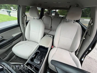 2019 Kia Sedona LX 120.5" WB - miniatura 14