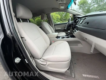2019 Kia Sedona LX 120.5" WB - miniatura 15