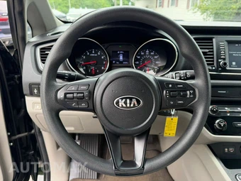 2019 Kia Sedona LX 120.5" WB - miniatura 23