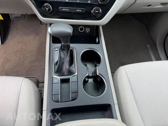 2019 Kia Sedona LX 120.5" WB - miniatura 28