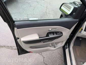 2019 Kia Sedona LX 120.5" WB - miniatura 35