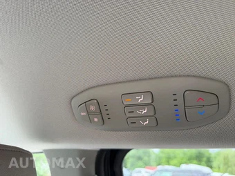 2019 Kia Sedona LX 120.5" WB - miniatura 40