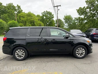 2019 Kia Sedona LX 120.5" WB - miniatura 7